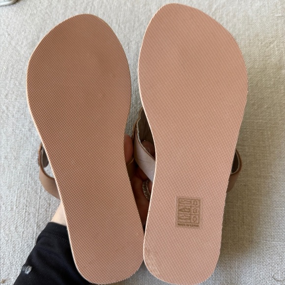 Free People NWT laidback London Blue hand beaded flat sandal Day Evening LOVE☀️ - Picture 6 of 11